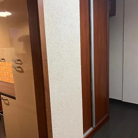 Andersa 8/67 Apartment